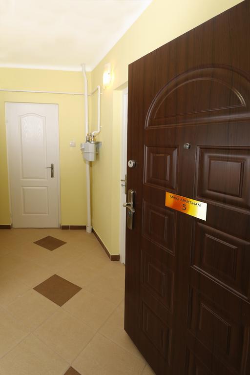 セゲドMars Ii. Apartmanアパートメント エクステリア 写真